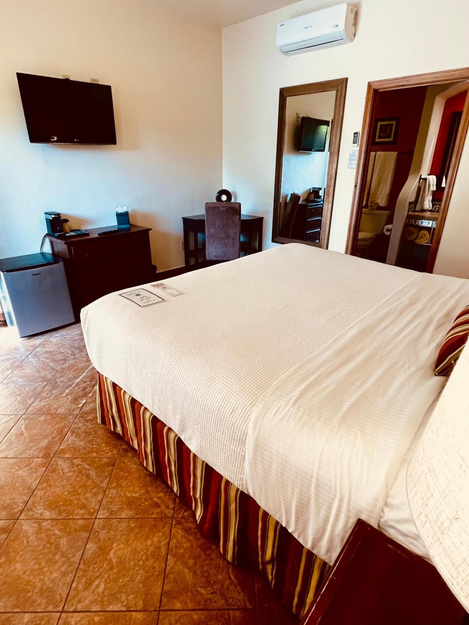 Hotel Arboles